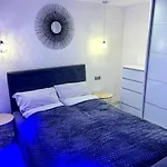 Lovely With Patio Apartamento Szczecin