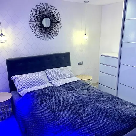 Lovely With Patio Apartamento Szczecin