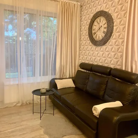 Lovely With Patio Apartment Szczecin