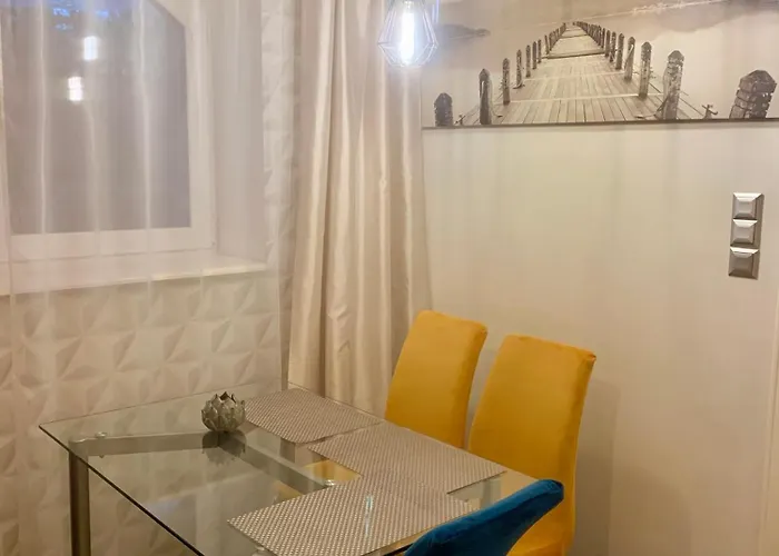 Apartamento Lovely With Patio *